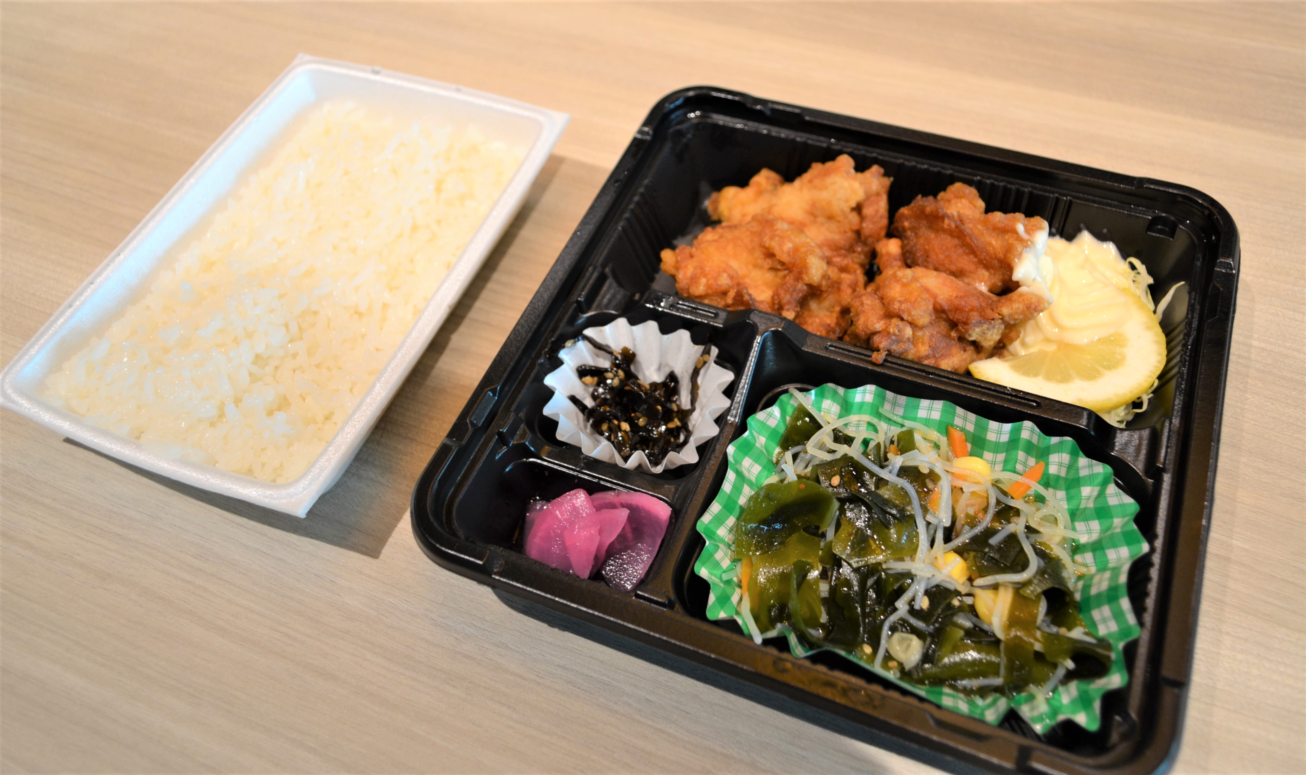 唐揚げ弁当