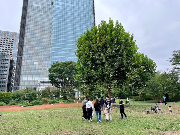 公園に集合